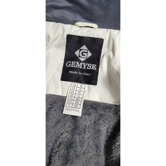 GEMYSE Women's Waterproof Ski Snow Jacket Winter Warm Lined Mountain Hiking Coat - Picture 12 of 16